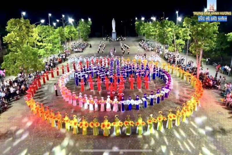 VỀ BÊN MẸ BẢO NHAM 💦St: Vỹ Thành - Solist; Kim Tuyến💦 Đạo diễn: Sr Mơ 💦 Cộng đoàn MTG Bảo Nham