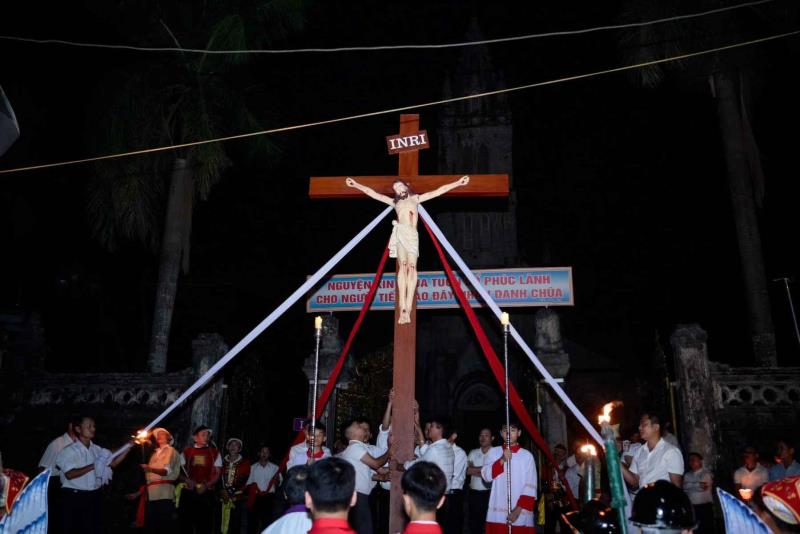 NGẮM 14 CHẶNG ĐƯỜNG THÁNH GIÁ CHÚA GIÊSU❤️THỨ SÁU TUẦN THÁNH NĂM 2026