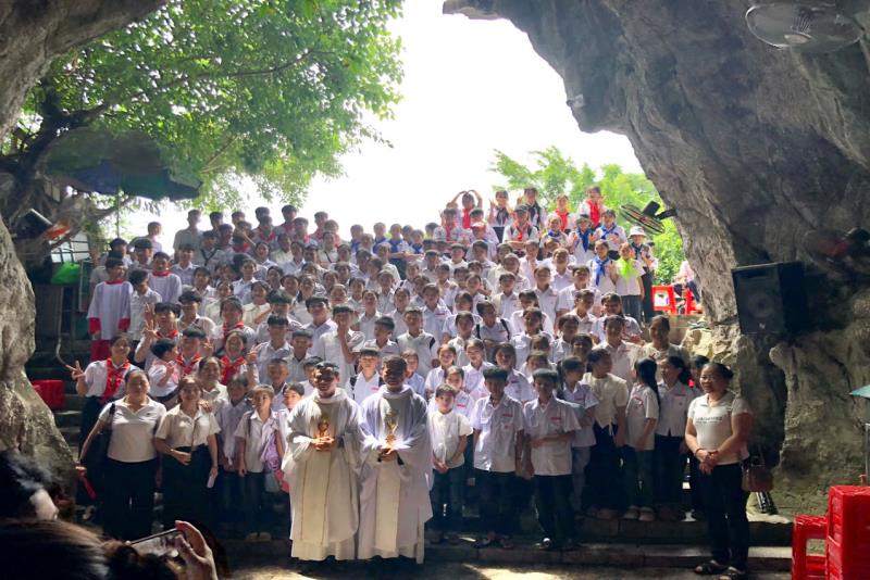 VỀ BÊN MẸ BẢO NHAM – HÀNH HƯƠNG TRONG NIỀM HY VỌNG